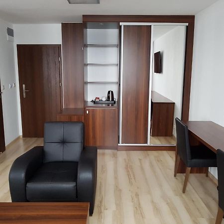 Pod Kominem Pokoje I Apartamenty Brzezie  Exterior foto