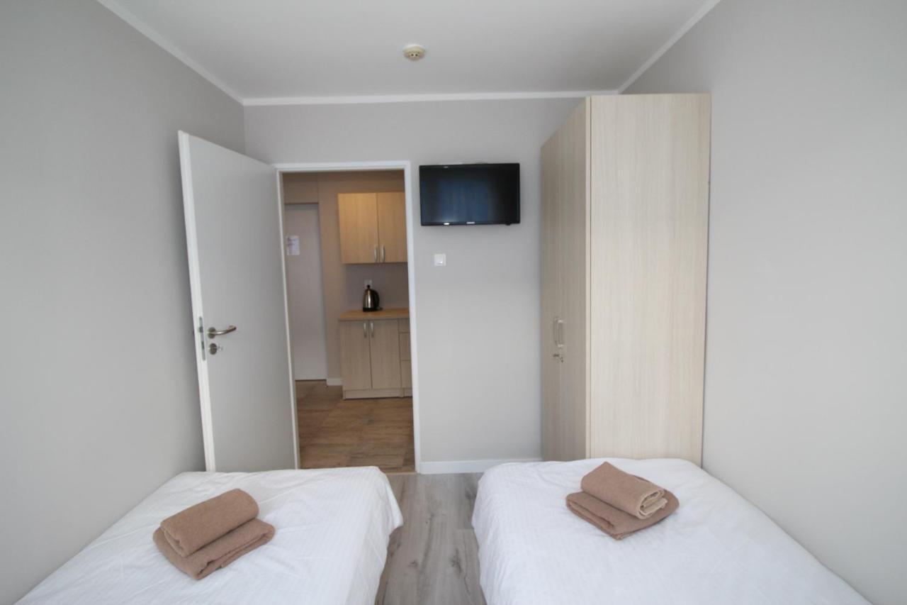 Pod Kominem Pokoje I Apartamenty Brzezie  Exterior foto