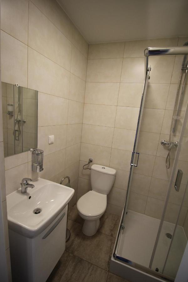 Pod Kominem Pokoje I Apartamenty Brzezie  Exterior foto
