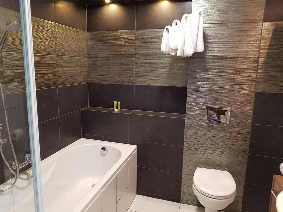 Pod Kominem Pokoje I Apartamenty Brzezie  Exterior foto