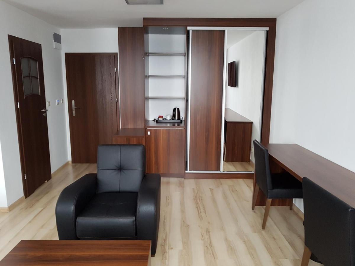Pod Kominem Pokoje I Apartamenty Brzezie  Exterior foto